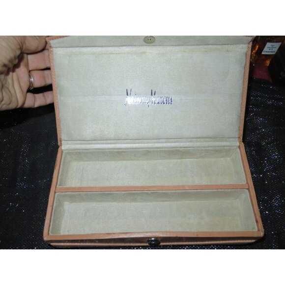 BOGO Nieman Marcus Vintage Leather Jewelry Travel Case with Snap Closure Peach - Picture 2 of 7